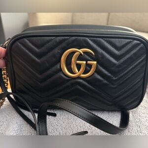 - Gorgeous. Gucci - Authentic Pre Loved GG Marmont Leather Crossbody